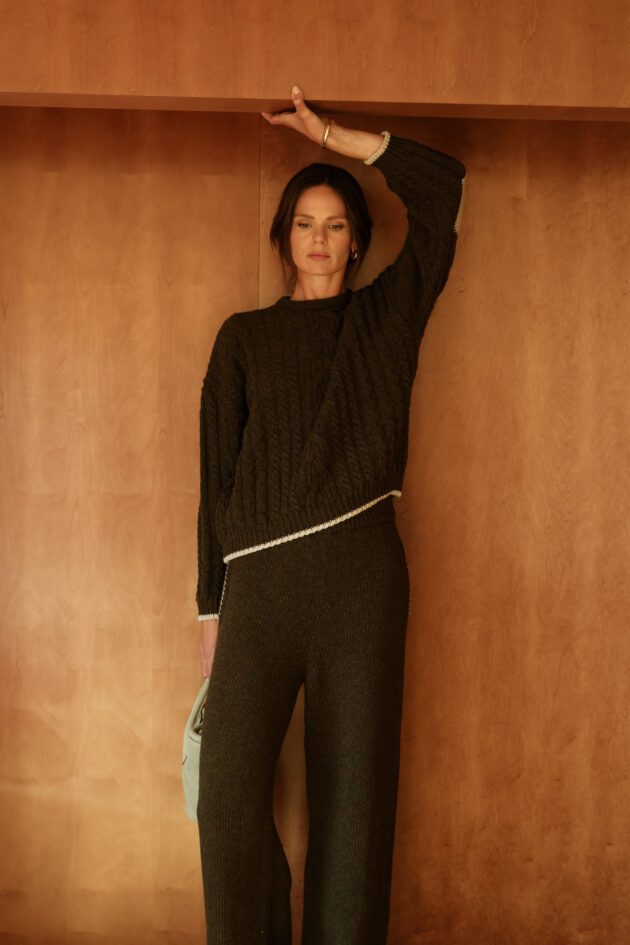Le Pull col rond kaki - Image 3